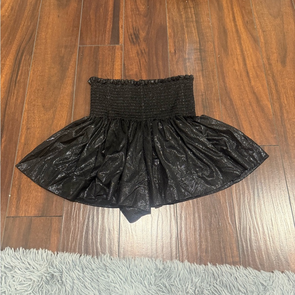 QUEEN OF SPARKLES Black Swing Short